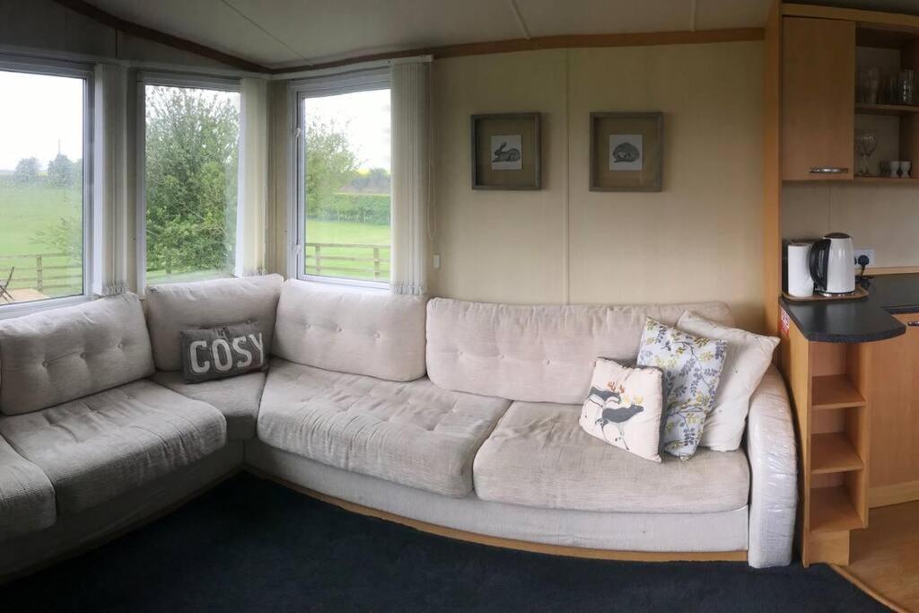 Plum Tree Set In 2 Acres Of Private Land * Coundon